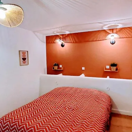 L'abreuvoir De La Mer- -