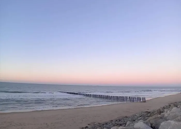 L'abreuvoir De La Mer- - Sangatte